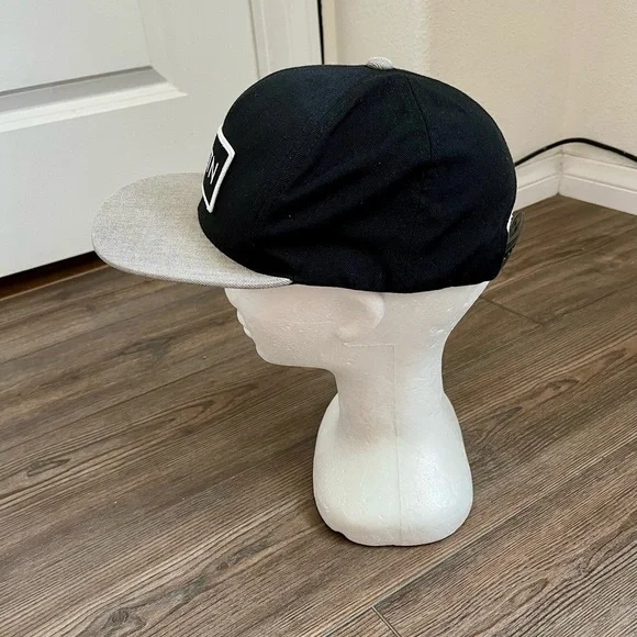 BRXTN Black and Gray Cap - Picture 2 of 8